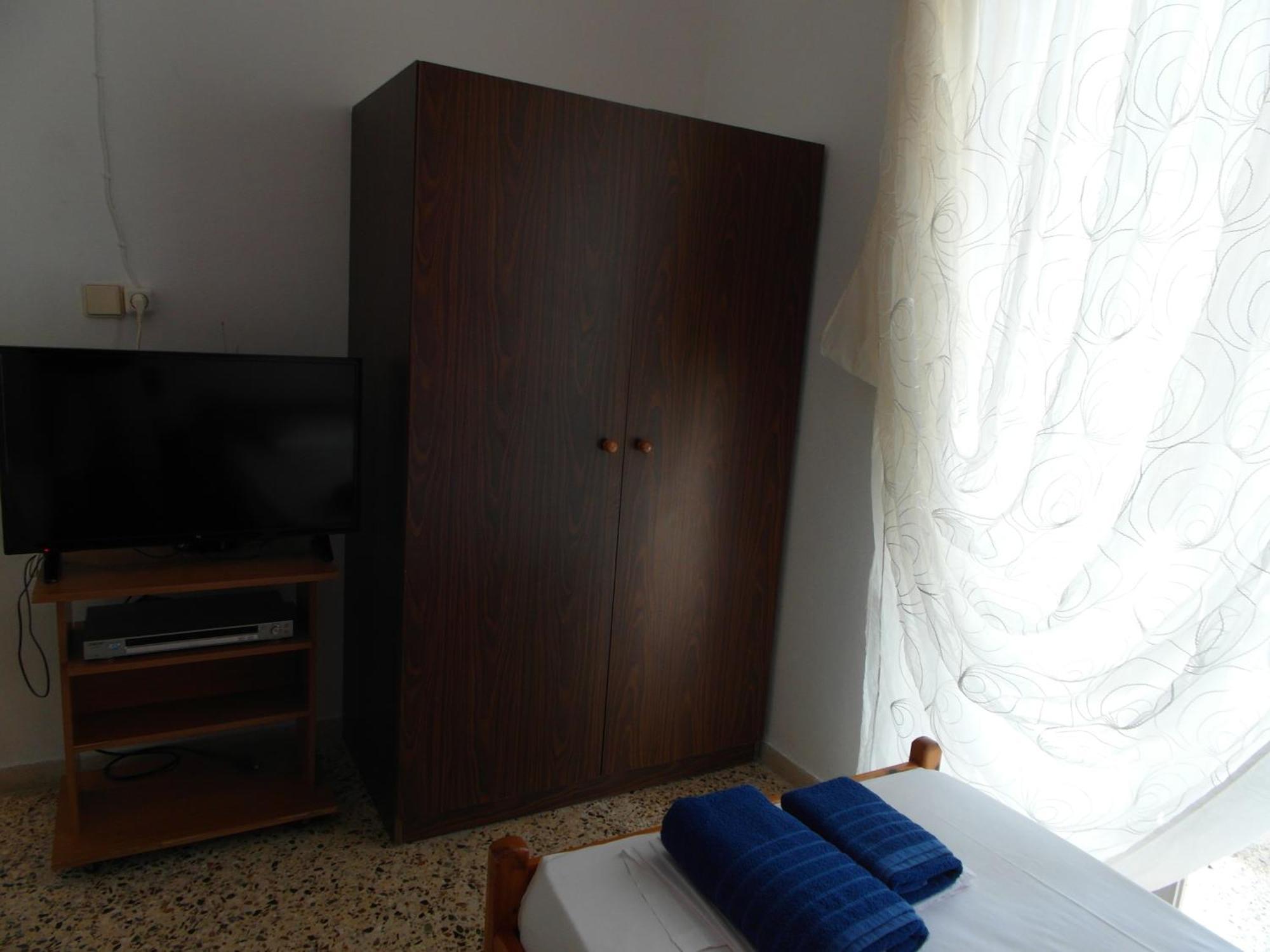Eri Studios Agia Marina  Phòng bức ảnh