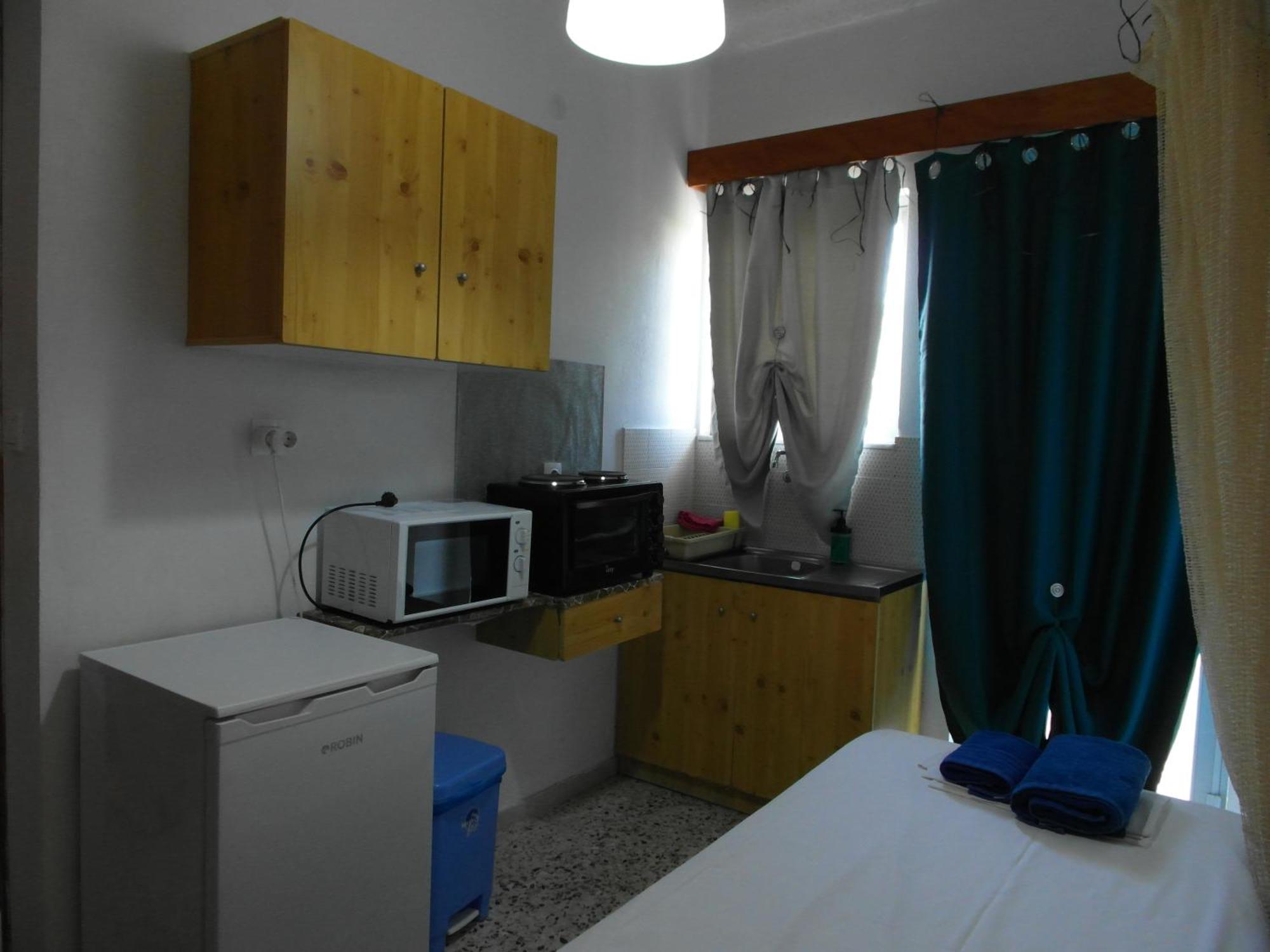 Eri Studios Agia Marina  Phòng bức ảnh